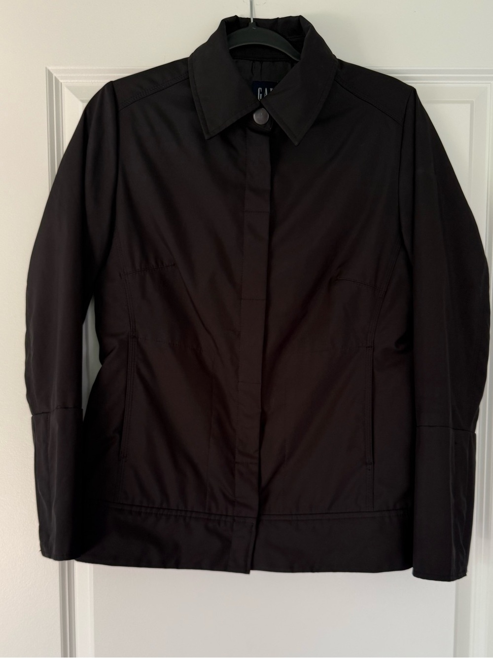 GAP Women's Black Trench-Style Lightweight Coat